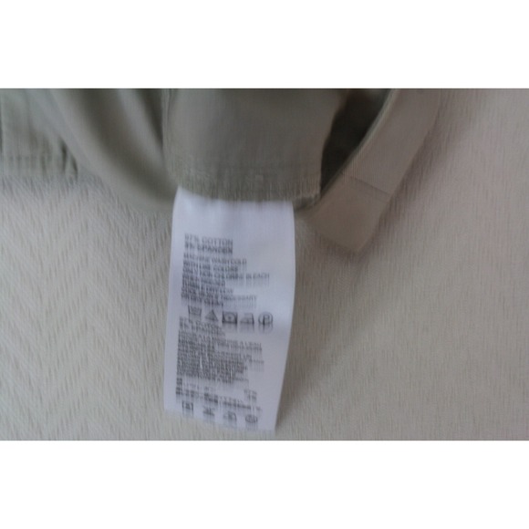 TOMMY BAHAMA Women's Pants Ellery Fit Beige Flat Front 34 x 24 - Picture 7 of 10